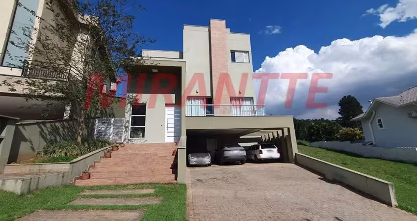 Cond. fechado de 350m² com 4 quartos em ALPHAVILLE