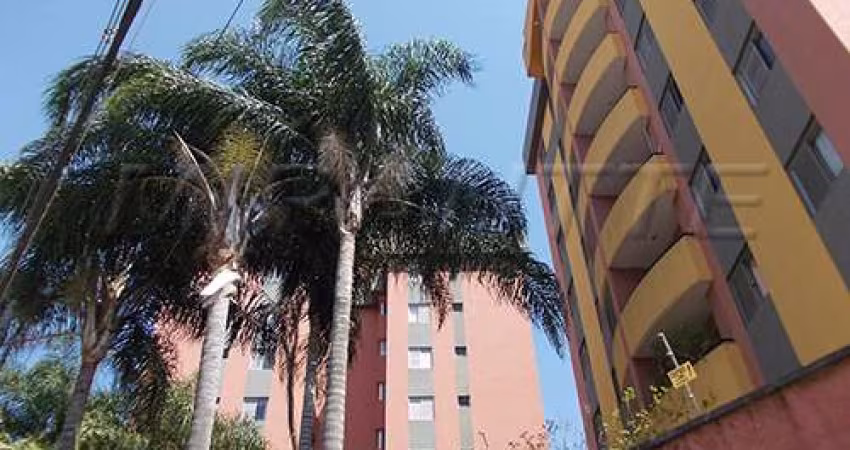 Apartamento de 74m² com 3 quartos em Vila Aurora