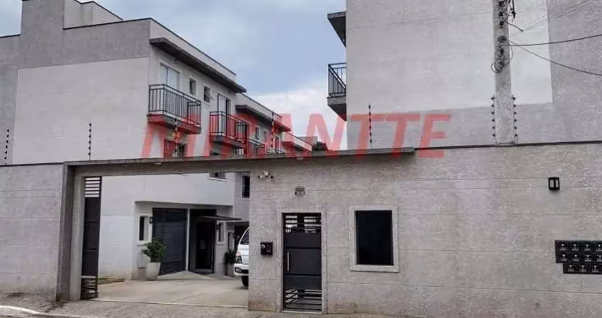 Cond. fechado de 95m² com 2 quartos em Vila Gustavo