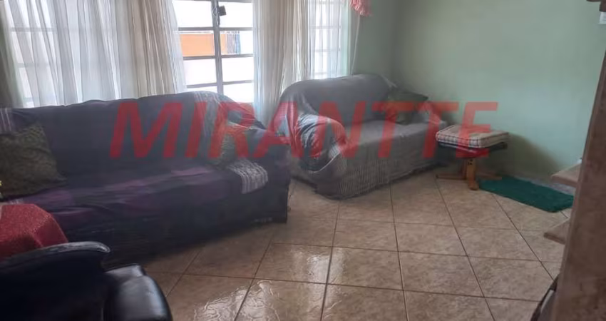 Sobrado de 187m² com 3 quartos em Vila Aurora