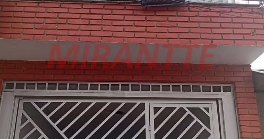 Sobrado de 130m² com 2 quartos em Parque Santo Antônio