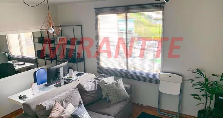 Apartamento de 45m² com 2 quartos em Vila Nova Cachoeirinha