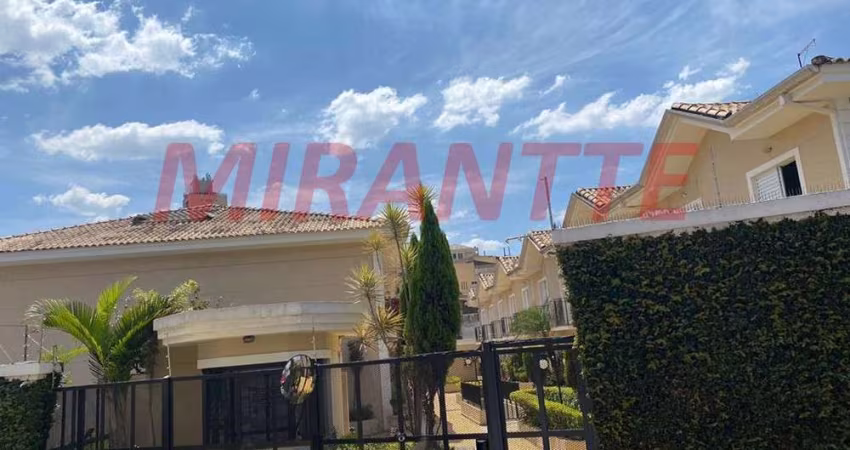 Cond. fechado de 88m² com 3 quartos em Parada Inglesa