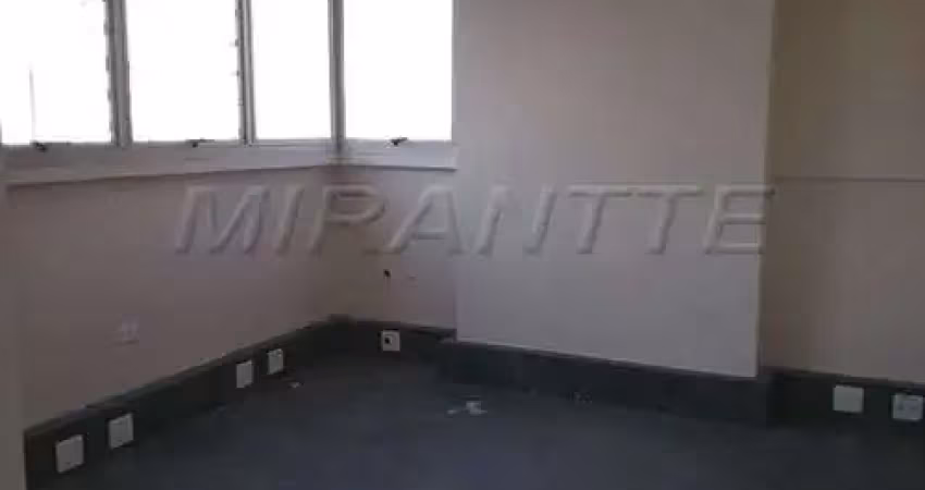 Casa comercial à venda na Avenida Nova Cantareira, Tucuruvi, São Paulo