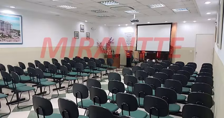 Comercial de 1200m² em Ponte Pequena