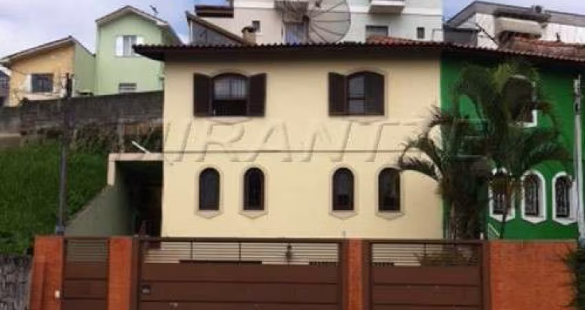 Sobrado de 156m² com 3 quartos em Vila Mazzei
