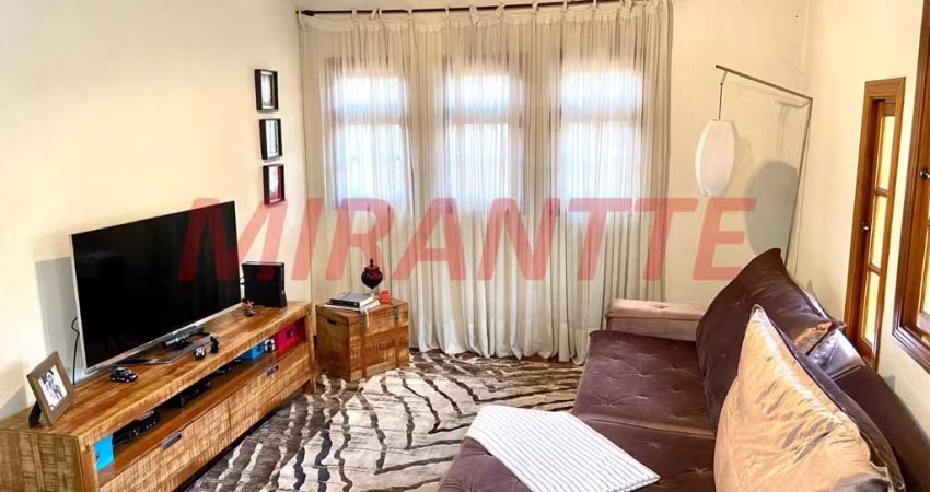 Sobrado de 380m² com 4 quartos em Tremembe