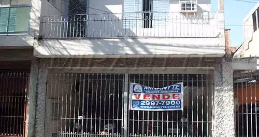 Sobrado com 4 quartos em Jardim Brasil