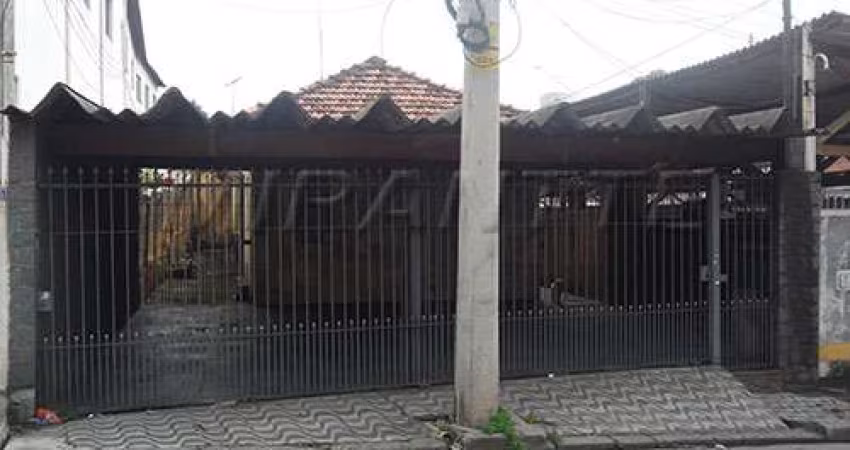 Comercial de 733m² em Vila Mazzei