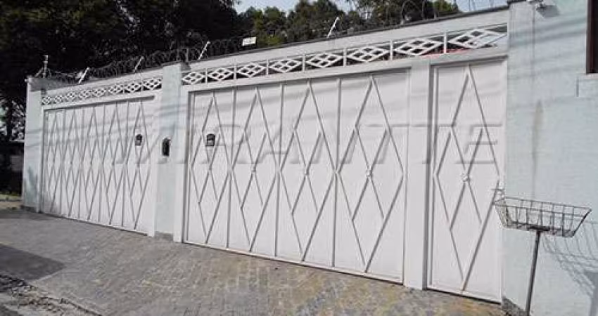 Sobrado de 360m² com 3 quartos em Jardim São Paulo
