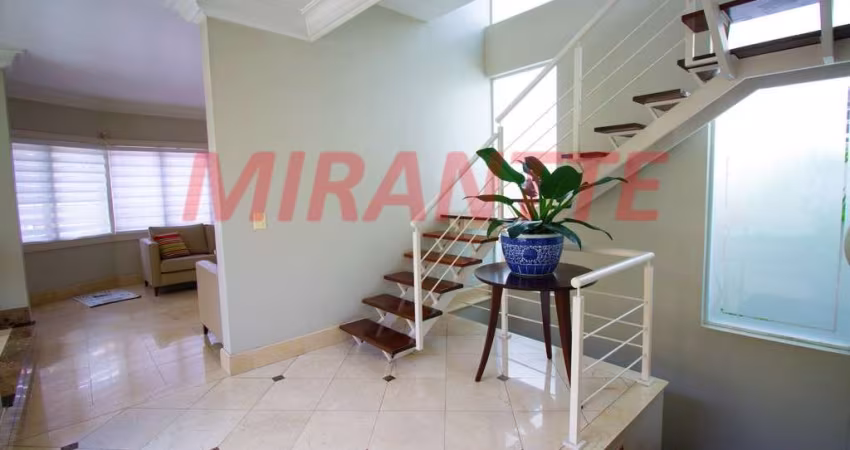 Sobrado de 320m² com 4 quartos em Palmas Do Tremembé