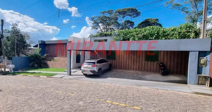 Casa terrea de 400m² com 3 quartos em serra da cantareira
