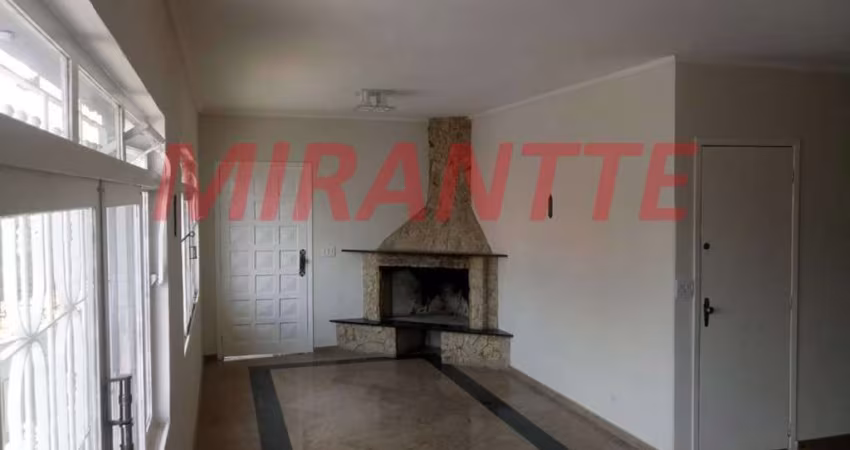 Sobrado de 211m² com 3 quartos em Tremembe
