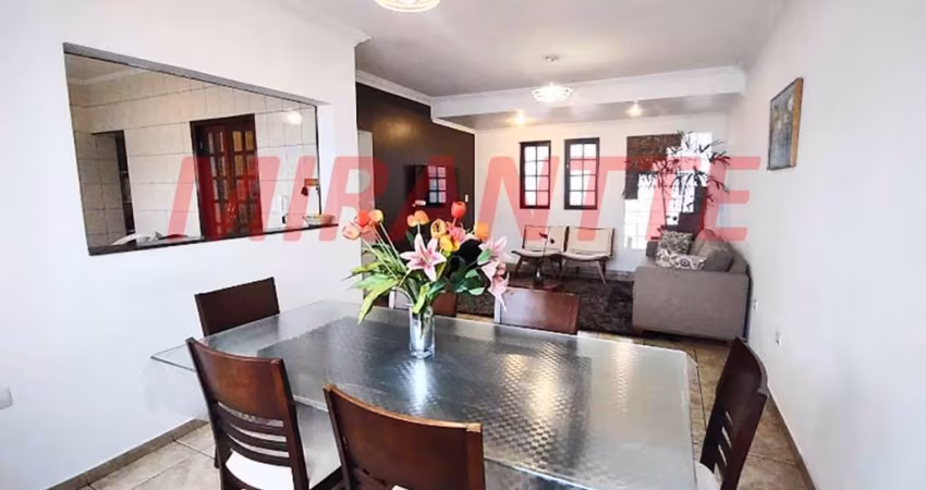 Sobrado de 290m² com 2 quartos em Jardim Tremembé