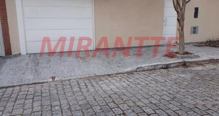 Casa terrea de 380m² com 5 quartos em Água Fria