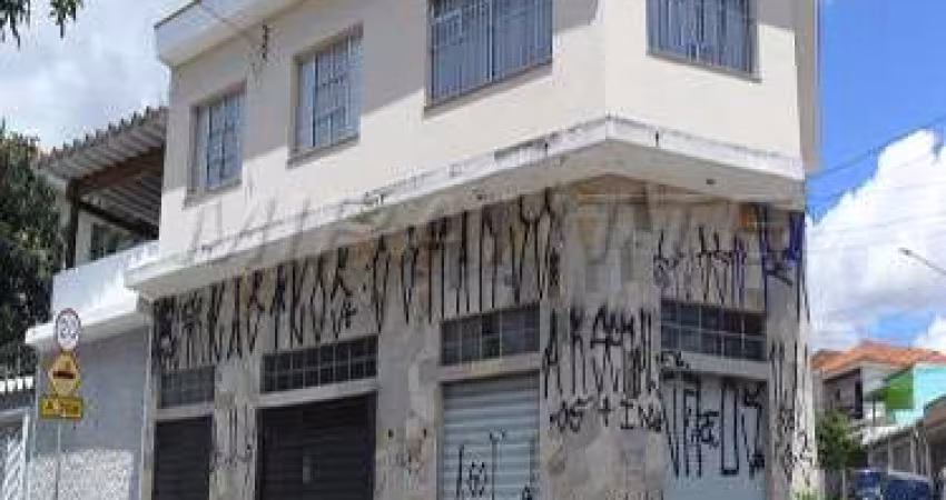 Sobrado com 3 quartos em Parque Vitoria