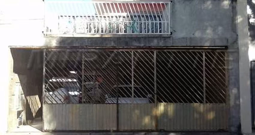 Sobrado de 220m² com 6 quartos em Jaçana