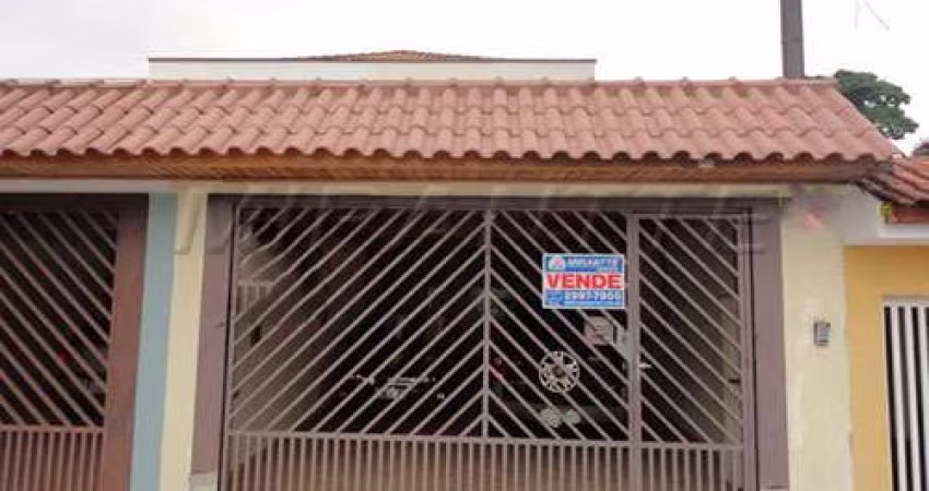 Sobrado com 3 quartos em Vila Mazzei