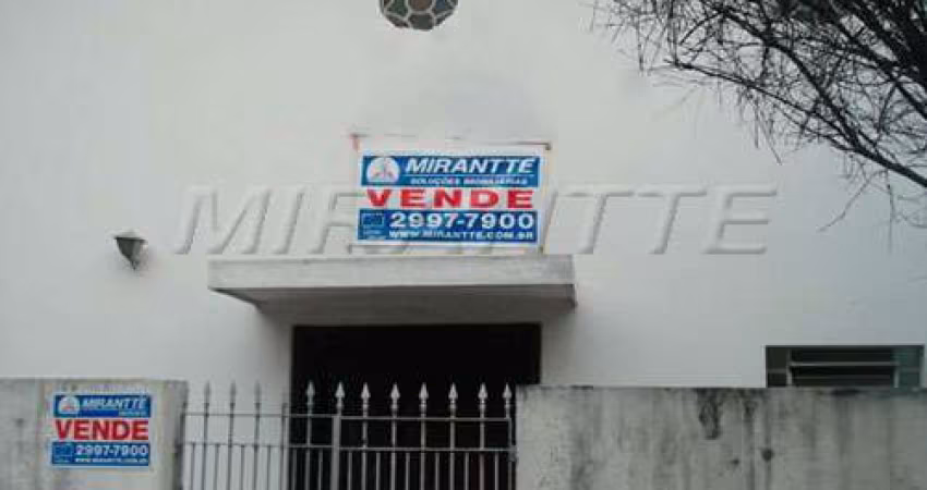 Sobrado de 336m² com 3 quartos em Santana