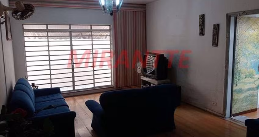 Sobrado de 225m² com 3 quartos em Vila Gustavo
