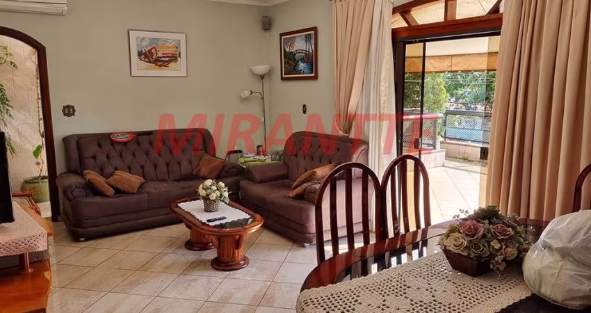 Sobrado de 180m² com 3 quartos em Bortolândia