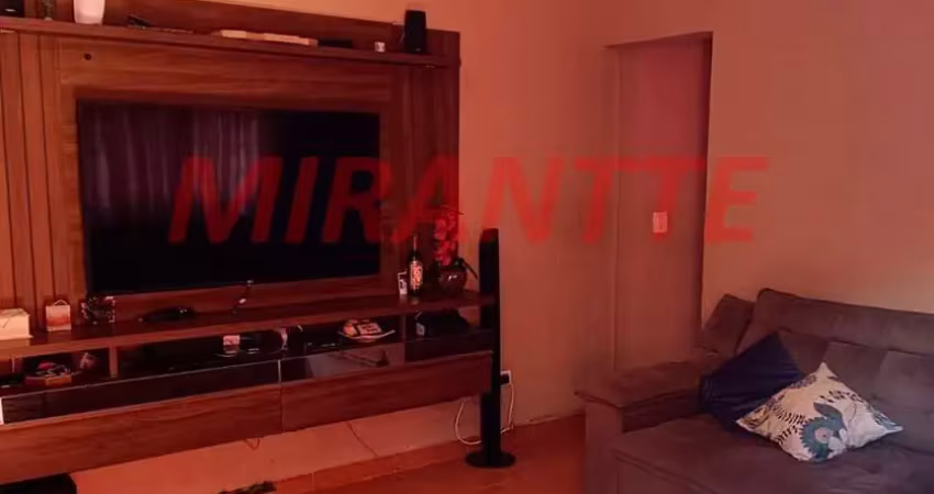 Casa terrea de 100m² com 5 quartos em Vila Nilo