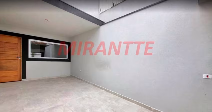 Sobrado de 91m² com 3 quartos em Santa Terezinha