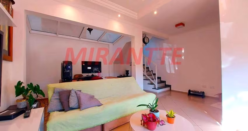 Cond. fechado de 144m² com 4 quartos em Vila Irmaos Arnoni