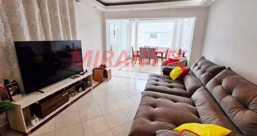 Cond. fechado de 150m² com 3 quartos em Santana