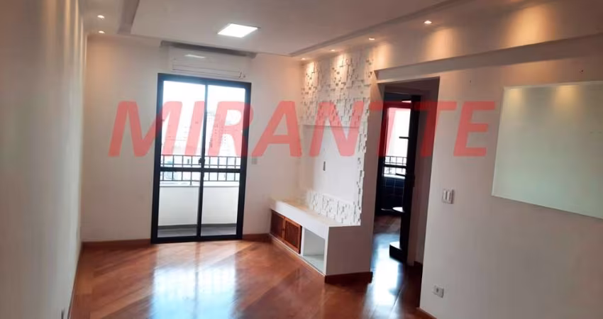 Apartamento de 65m² com 2 quartos em Água Fria