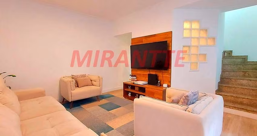 Sobrado de 131m² com 3 quartos em Parada Inglesa