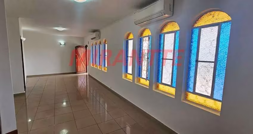 Sobrado de 165m² com 3 quartos em Parque Vitoria