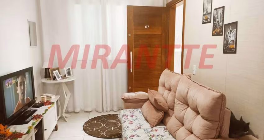 Cond. fechado de 38m² com 2 quartos em Vila Nova Mazzei