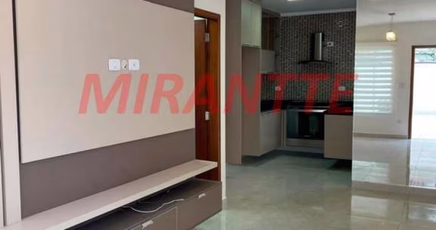 Cond. fechado de 63m² com 2 quartos em Jardim Paraiso