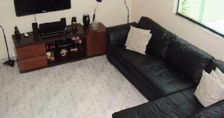 Sobrado de 92m² com 3 quartos em Vila Rosa