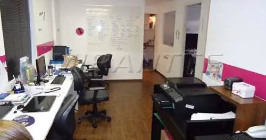 Casa comercial à venda na Rua Doutor Cândido Espinheira, Perdizes, São Paulo