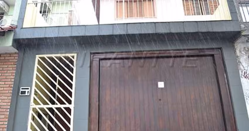 Sobrado com 3 quartos em Vila Mazzei