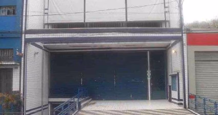 Comercial de 750m² em Limão