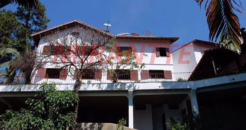 Sobrado de 400m² com 5 quartos em Vila Albertina