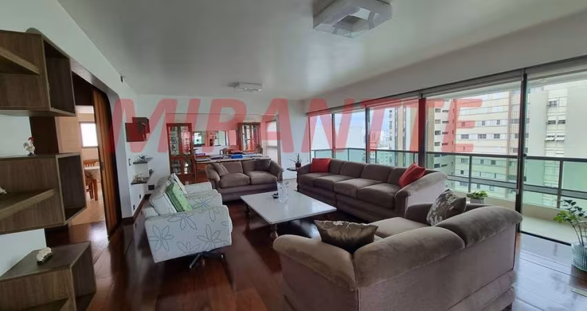 Apartamento de 329m² com 4 quartos em Santana