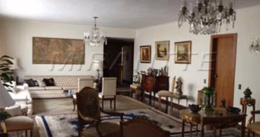 Apartamento de 680m² com 4 quartos em Jardim Paulista