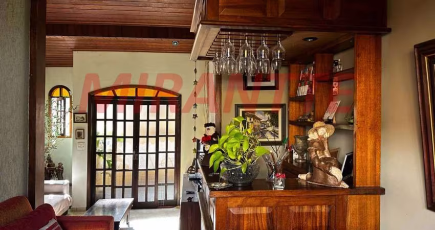 Casa terrea de 90m² com 2 quartos em Água Fria