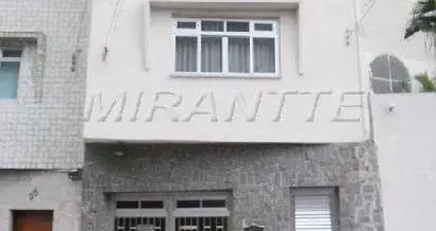 Sobrado de 105m² com 2 quartos em Santa Terezinha