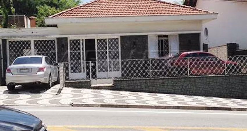 Casa terrea com 3 quartos em Tucuruvi