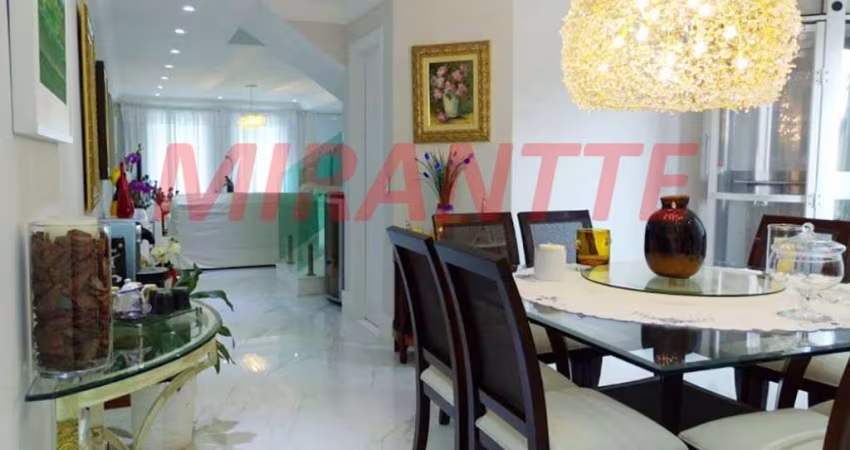 Sobrado de 229m² com 3 quartos em Santana