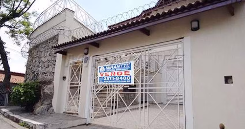 Sobrado de 400m² com 4 quartos em Jardim Virginia Bianca