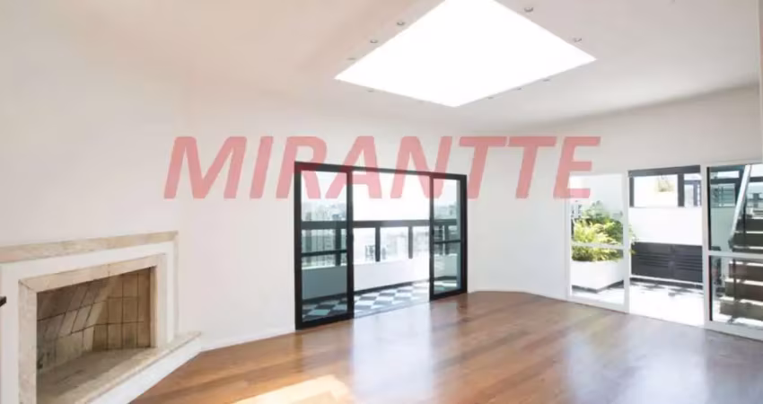 Apartamento de 305m² com 4 quartos em Moema