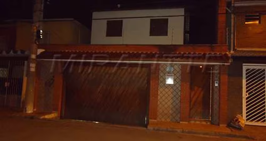 Sobrado de 335m² com 4 quartos em Santa Terezinha
