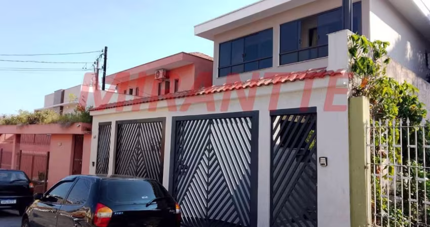 Sobrado de 240m² com 3 quartos em Imirim