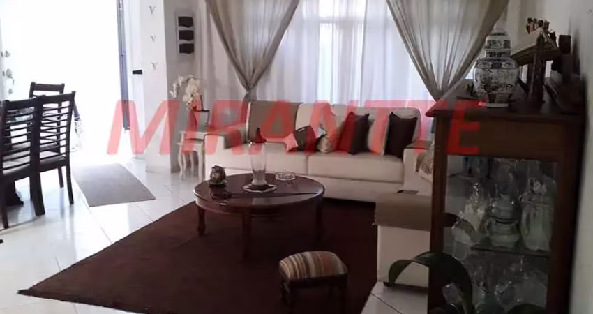 Sobrado de 210m² com 3 quartos em Santana